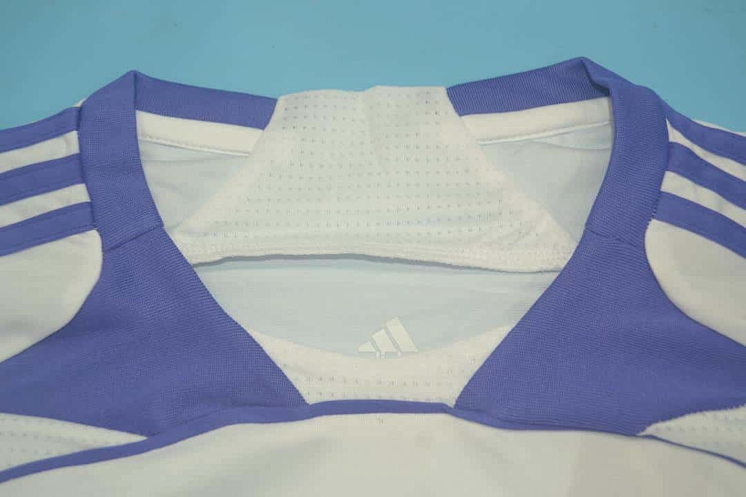 07-08 Real Madrid home 13