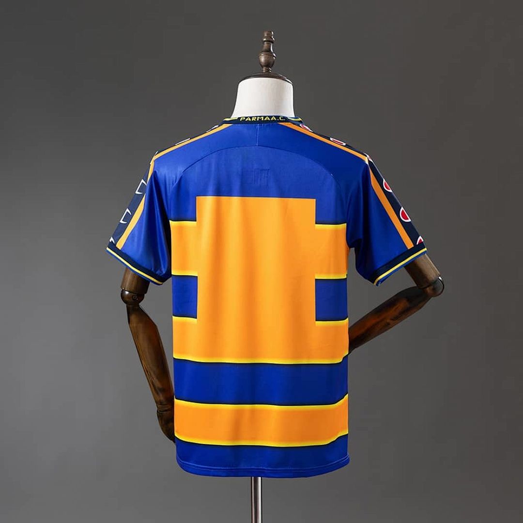 retro Parma 02_03 local S-XXL 7