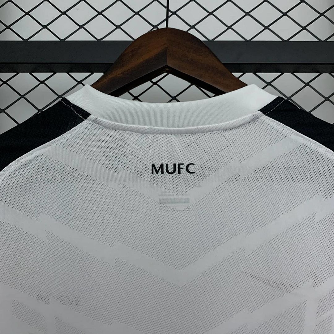 Retro M-U 10_11 Away S-XXL 5