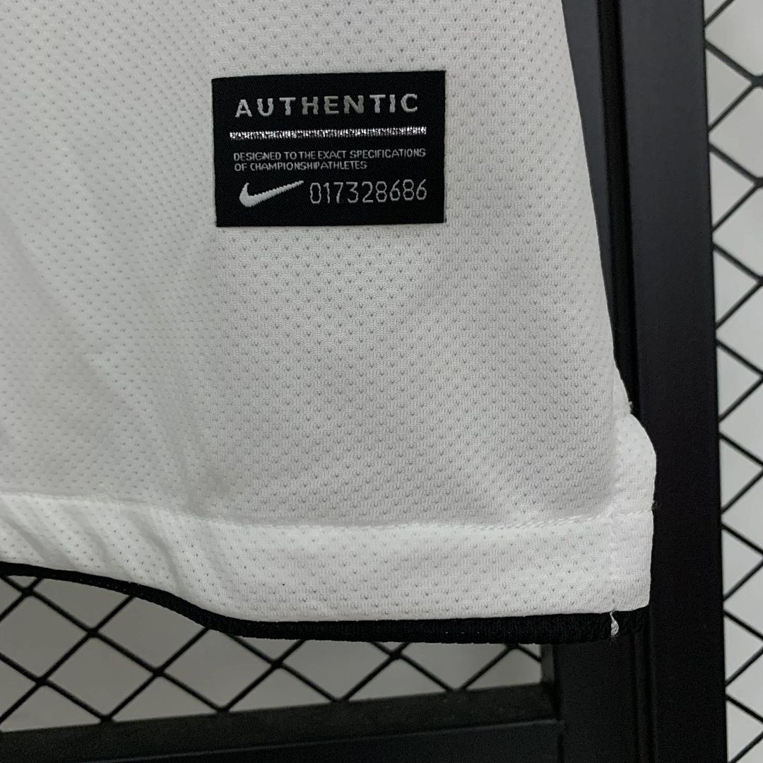 Retro M-U 10_11 Away S-XXL 8