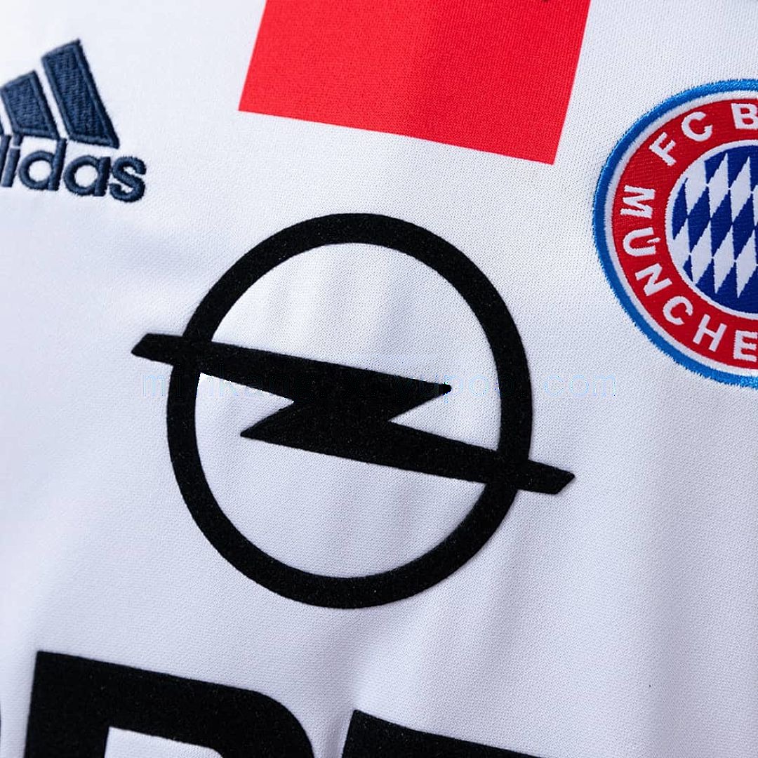 Retro 00_02 Bayern Munich away S-XXL 3