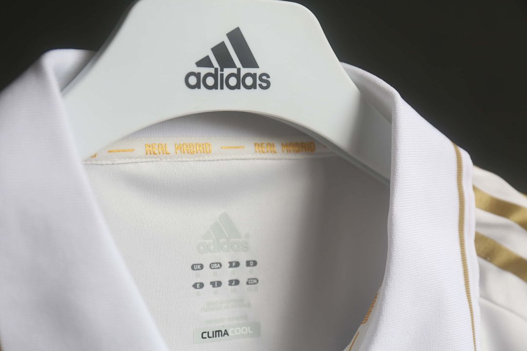 2011-12 Retro Real Madrid Home Kit Player Long Sleeves 14