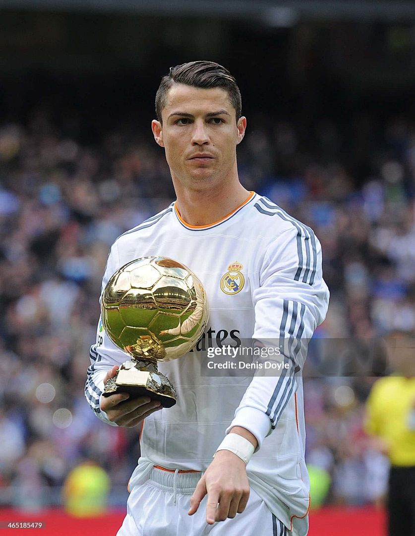2013-14 Retro Real Madrid Home Kit Player 3