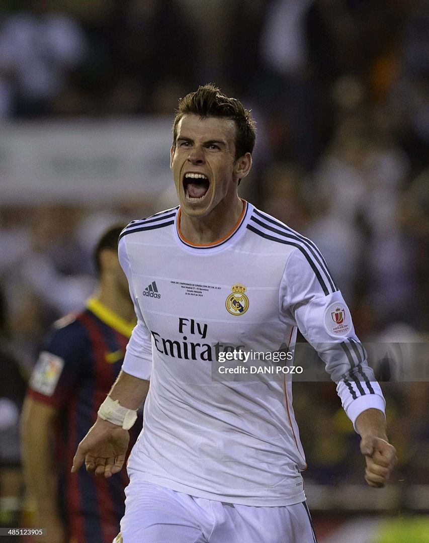 2013-14 Retro Real Madrid Home Kit Player 4