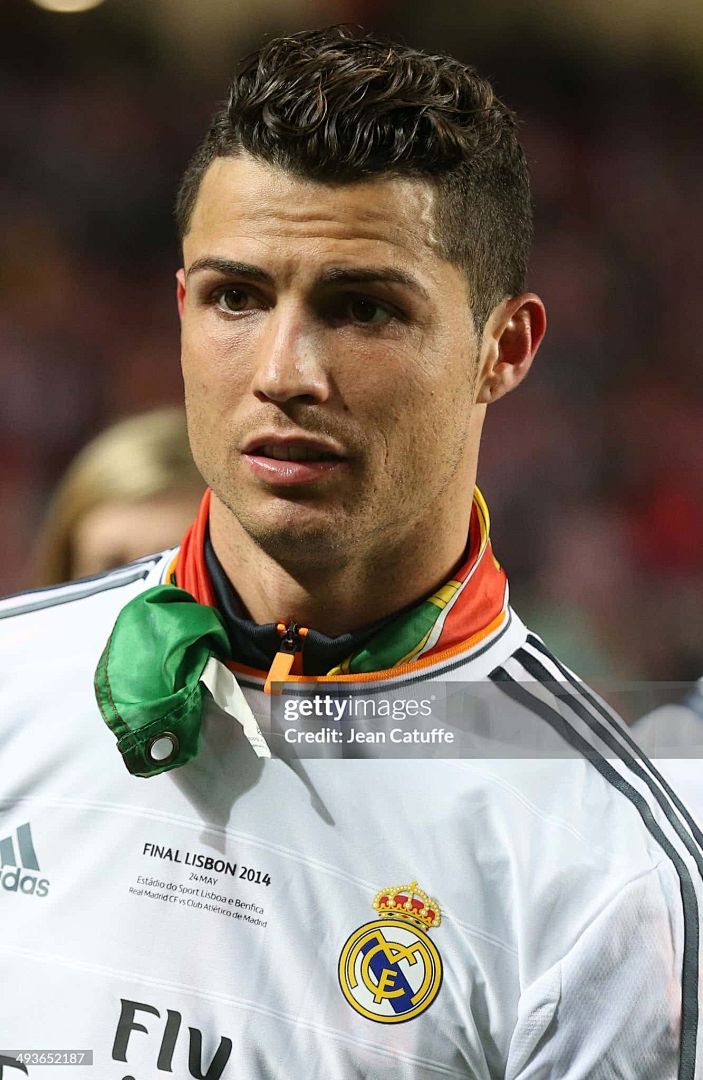 2013-14 Retro Real Madrid Home Kit Player 5
