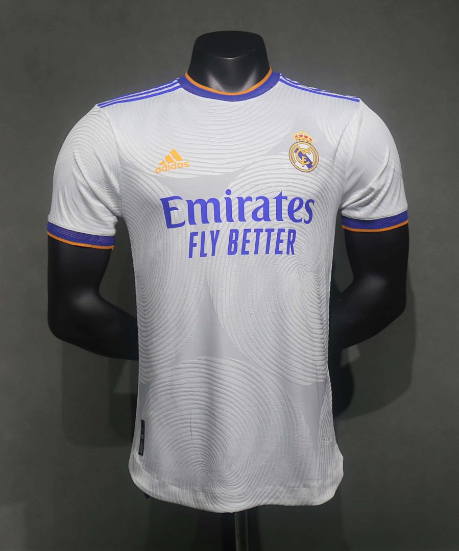 2021-22 Retro Real Madrid Home Kit Player
