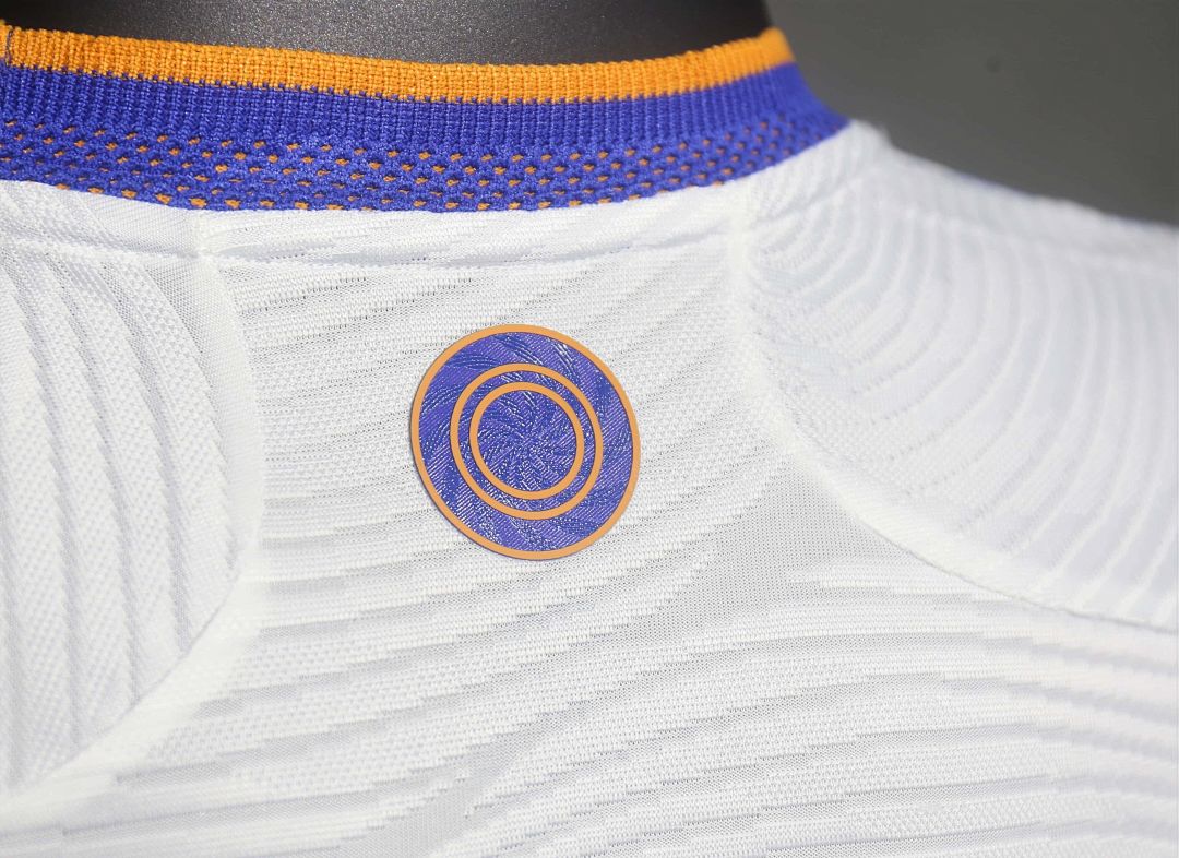 2021-22 Retro Real Madrid Home Kit Player 4