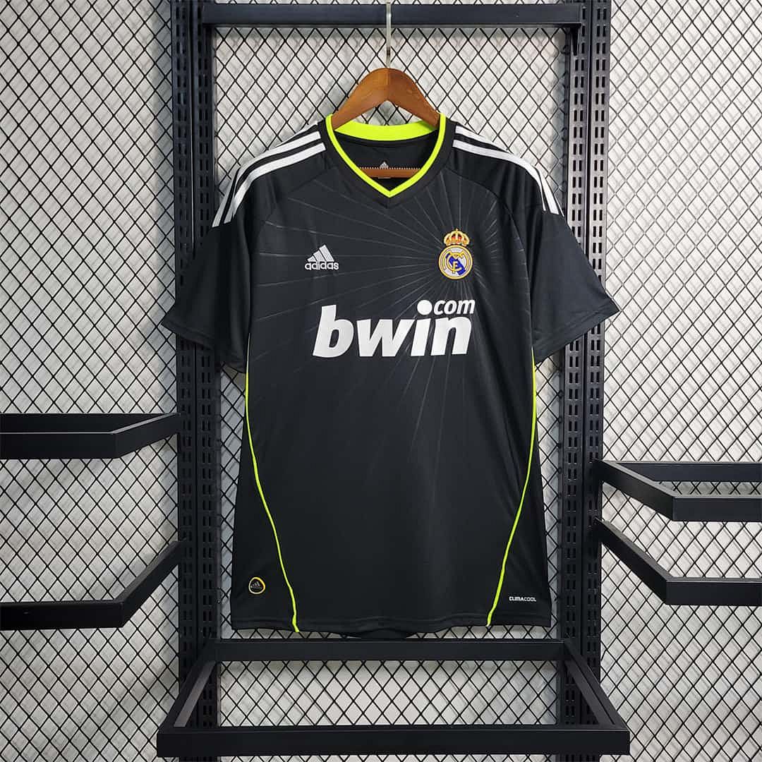 10-11 Real Madrid away
