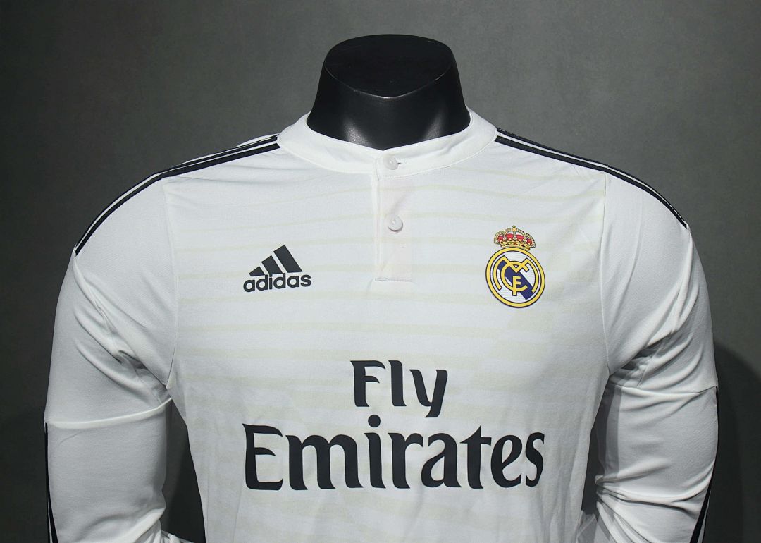 2014-15 Retro Real Madrid Home Kit Player Long Sleeves 12