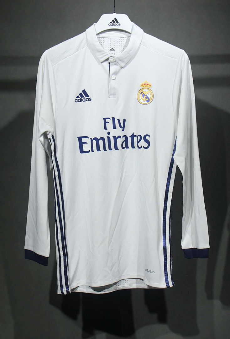 2016-17 Retro Real Madrid Home Kit Player Long Sleeve 10