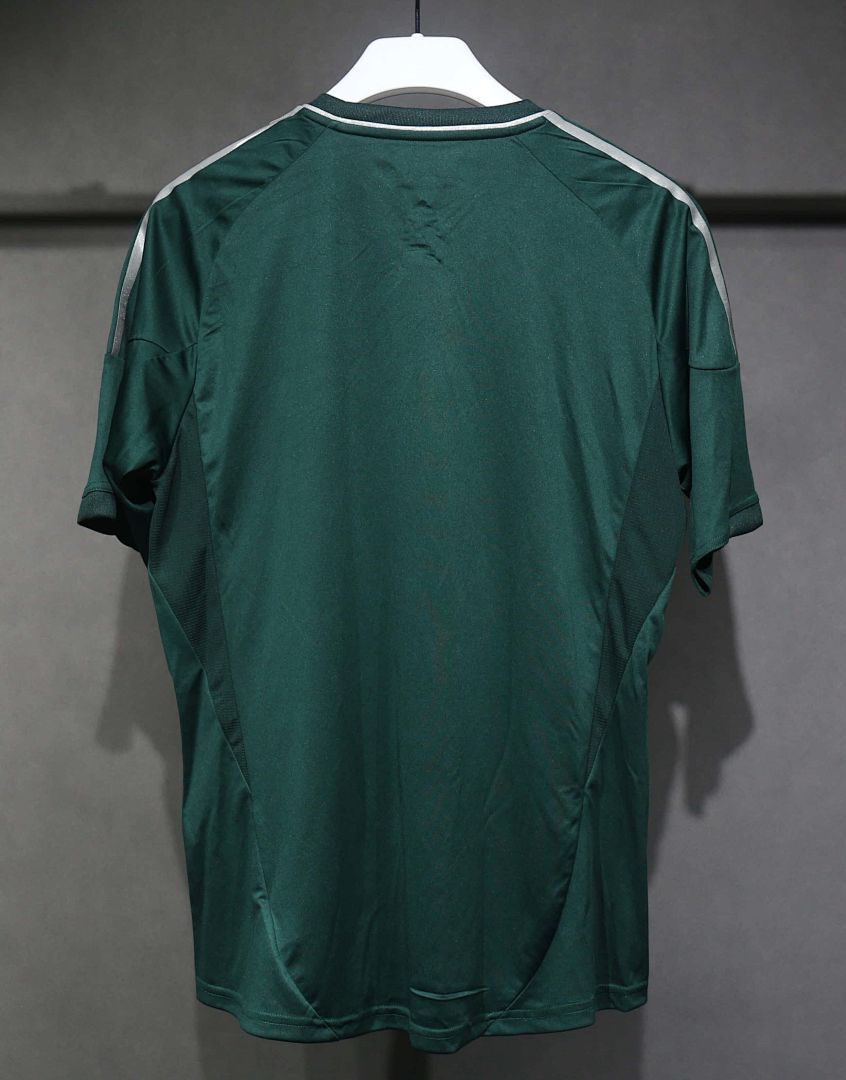 2012-13 Retro Real Madrid Second Away Kit Player 6