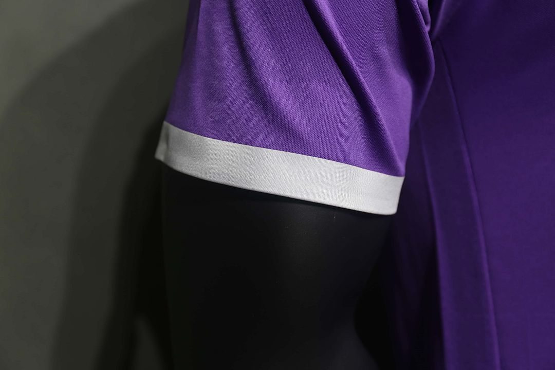 2016-17 Retro Real Madrid Away Kit Player 5