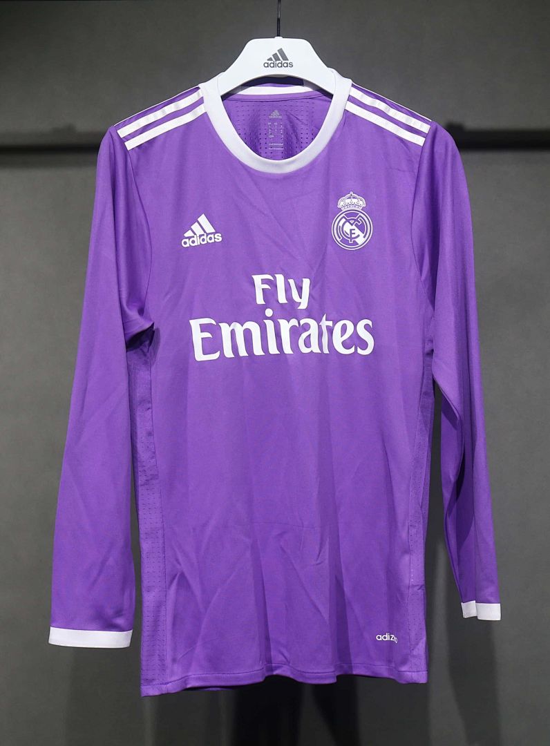 2016-17 Retro Real Madrid Away Kit Player Long Sleeves 12