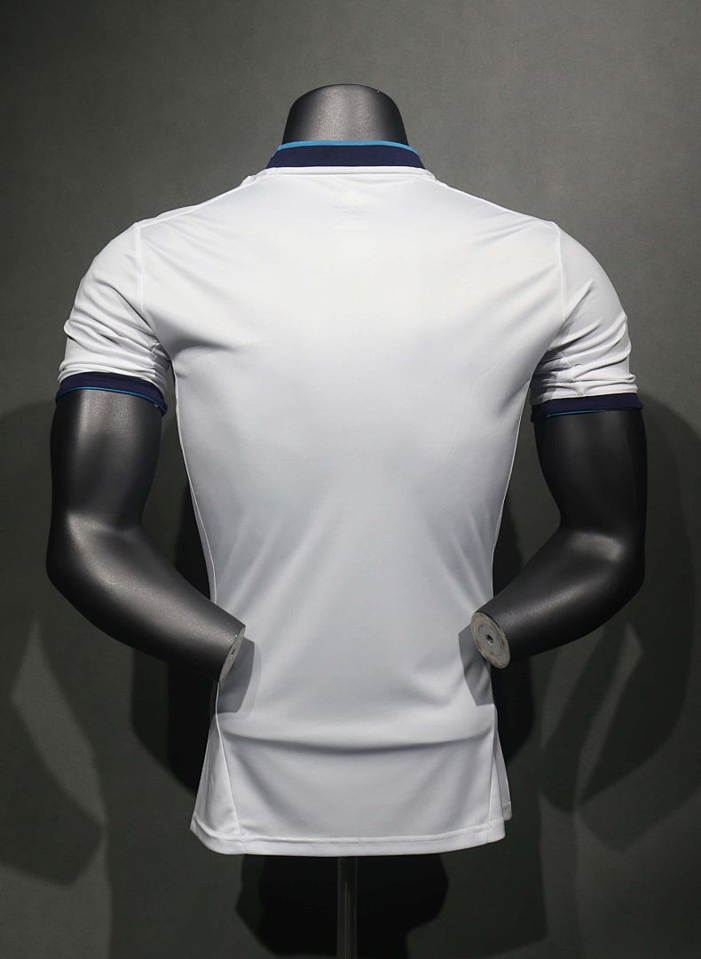 2012-13 Retro Real Madrid Home Kit Player 6