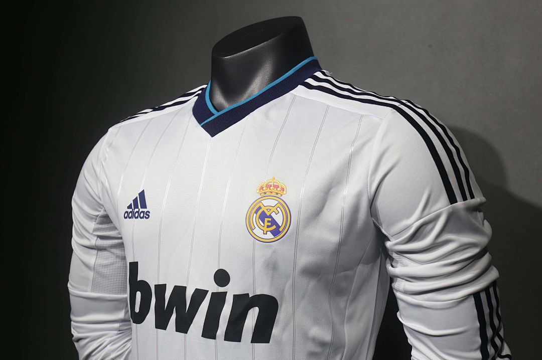 2012-13 Retro Real Madrid Home Kit Player Long Sleeves 7