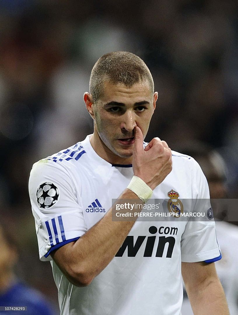 2010-11 Retro Real Madrid Home Kit Player 2
