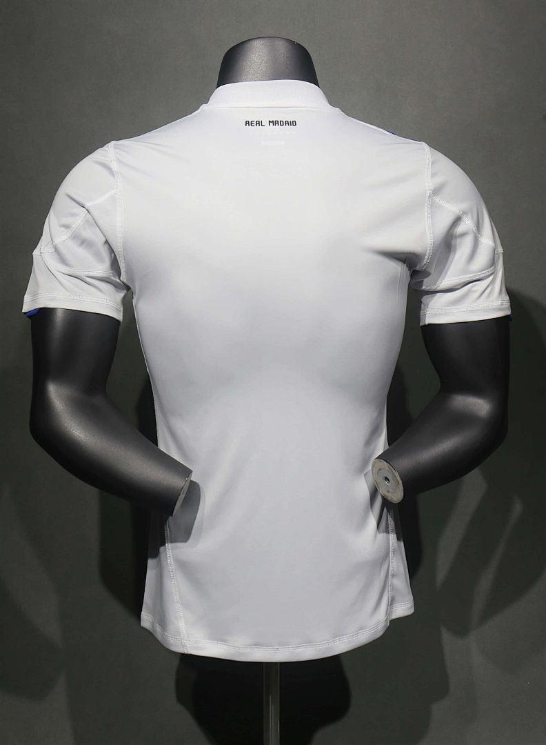 2010-11 Retro Real Madrid Home Kit Player 7