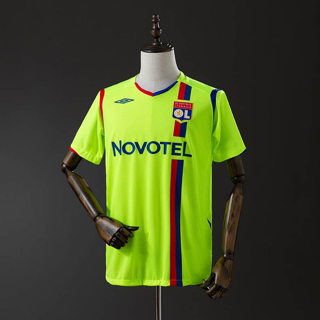 Olympique lyonnais 08_09 Away Retro Jersey S-XXL