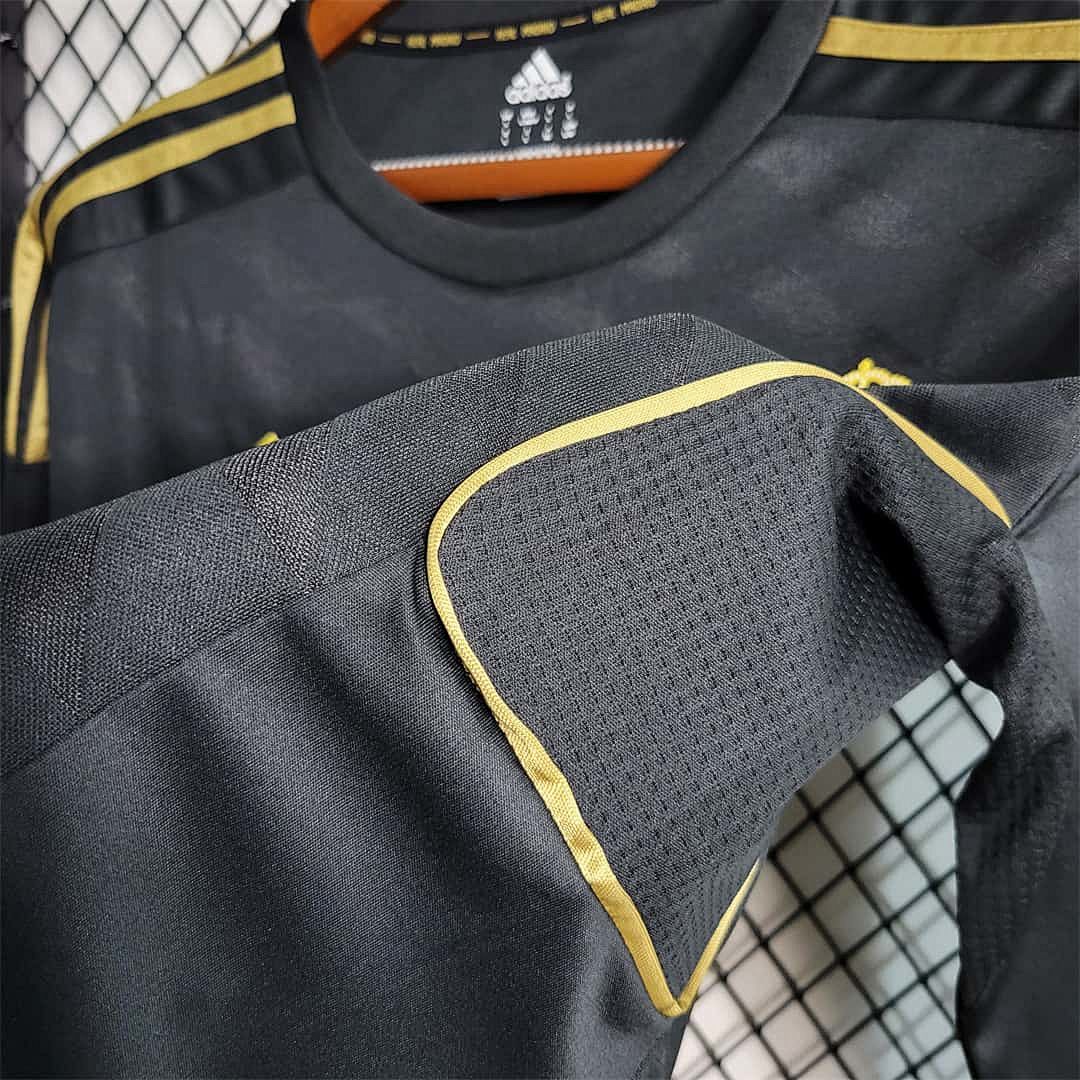 11-12 Real Madrid away black long sleeve 4