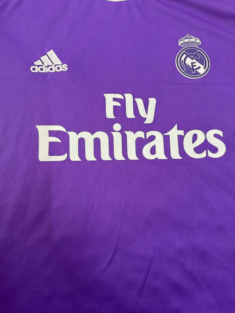 16-17 Retro Kids Real Madrid Away Kit 3