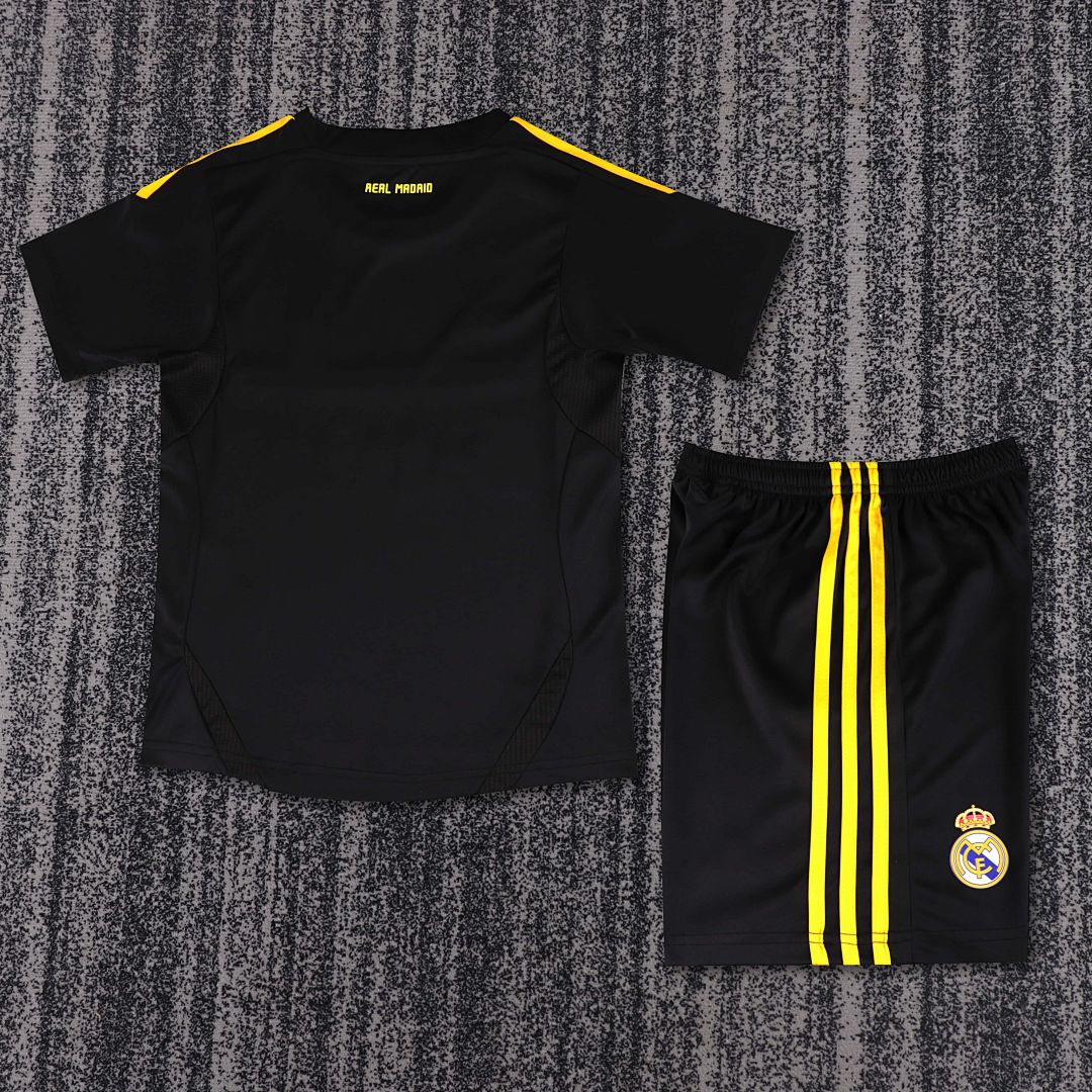 11-12 Retro Kids Real Madrid Goalkeeper Kit 7