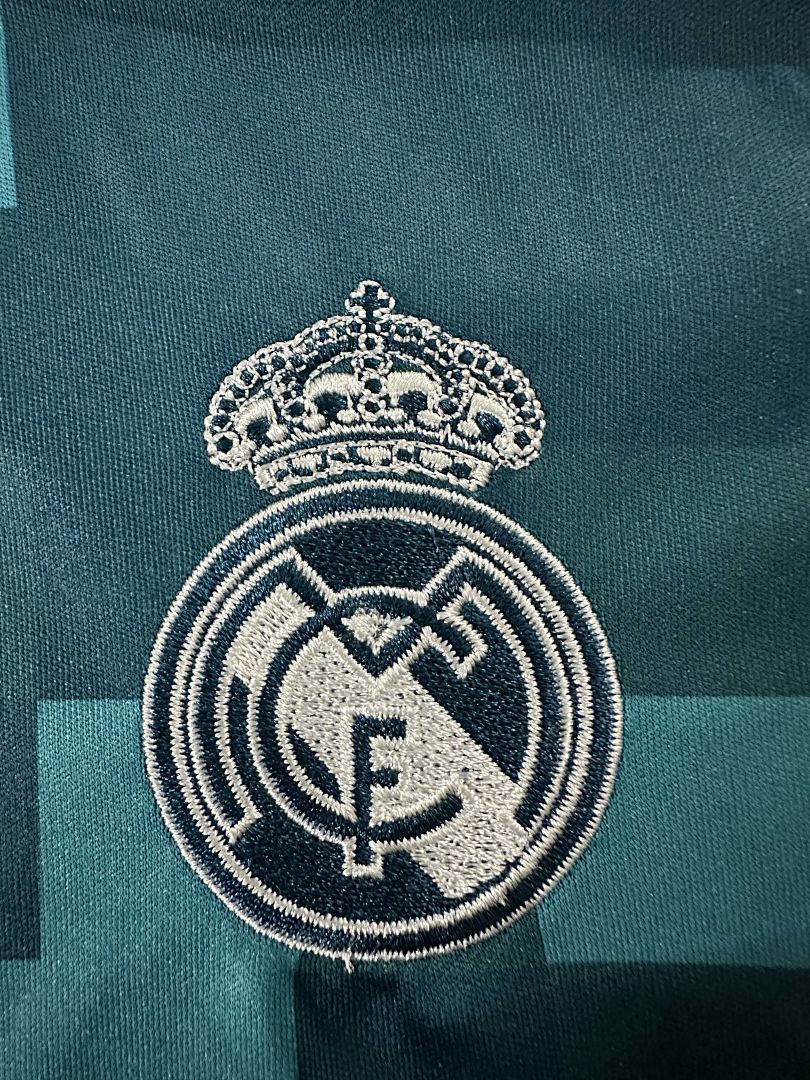 17-18 Retro Kids Real Madrid Second Away Kit Long Sleeves 2
