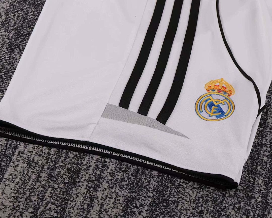 06-07 Retro Kids Real Madrid Home Kit 3