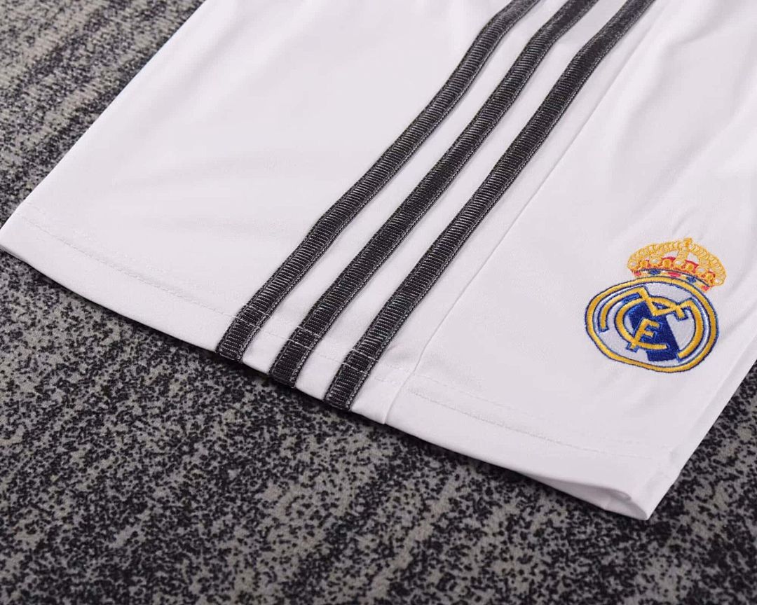 13-14 Retro Kids Real Madrid Home Kit 8