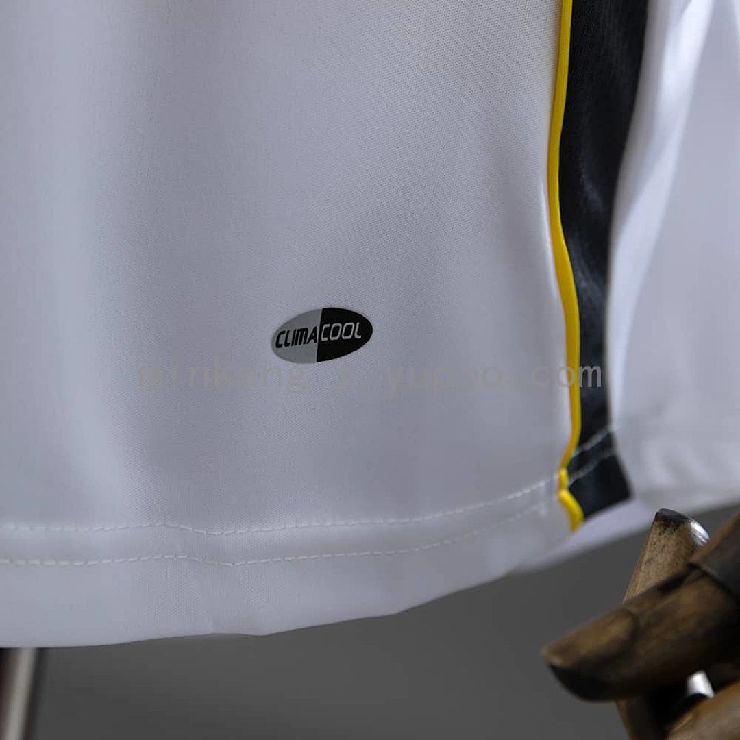 Japan 2006 Away Retro Jersey S-XXL 2
