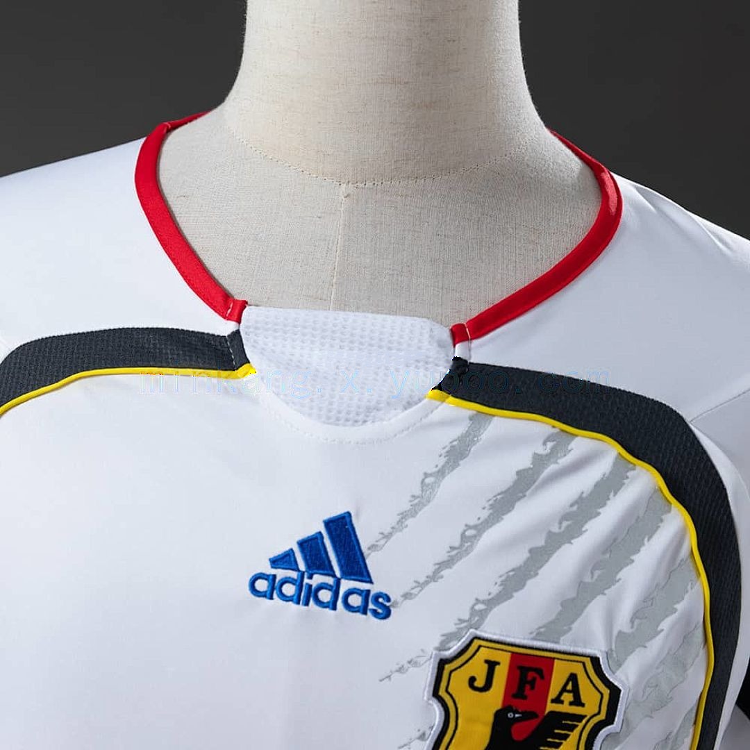Japan 2006 Away Retro Jersey S-XXL 5
