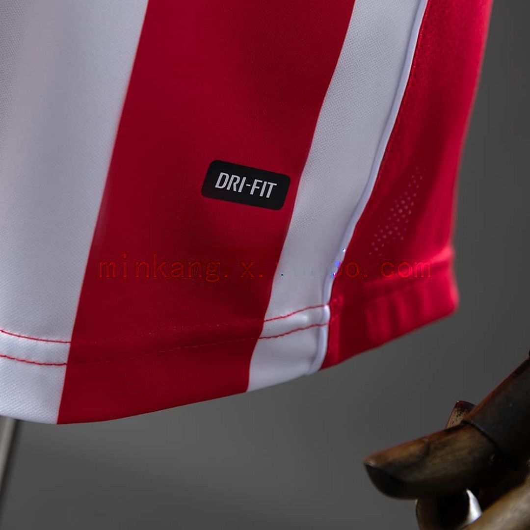 PSV Eindhoven 04_05 Home Retro Jersey S-XXL 2