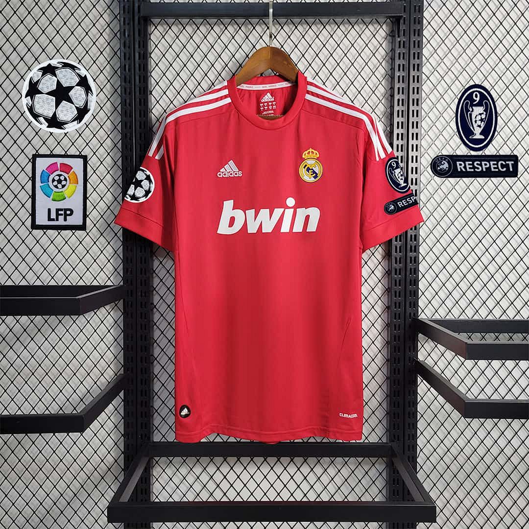 11-12 Real Madrid rojo visitante 3