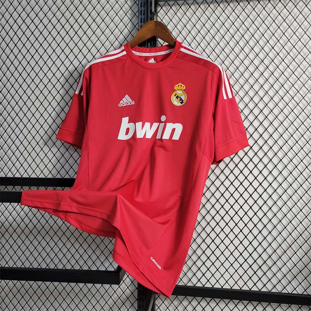 11-12 Real Madrid rojo visitante 9