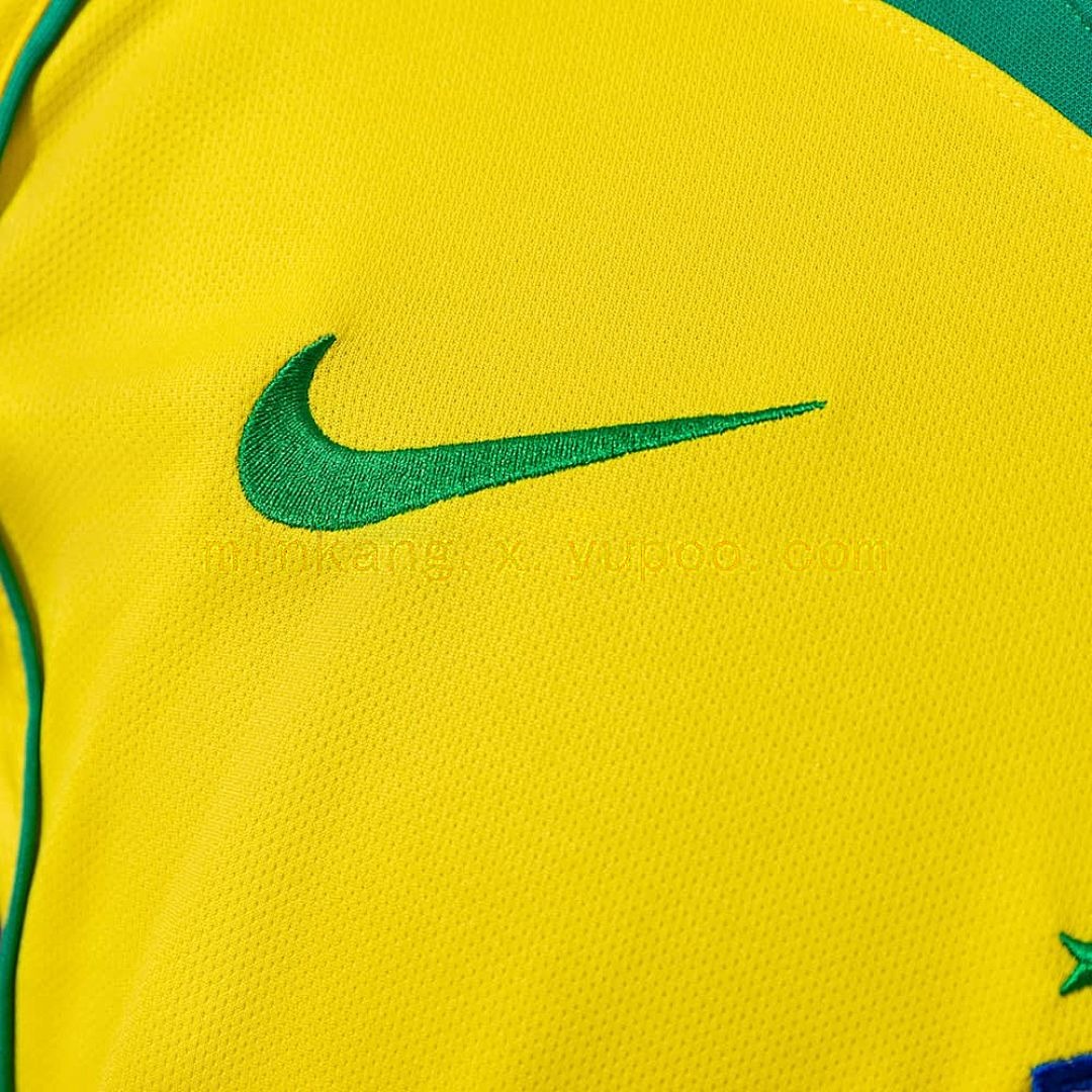 Brazil 2004 Home Long-Sleeved Retro Jersey S-XXL 4