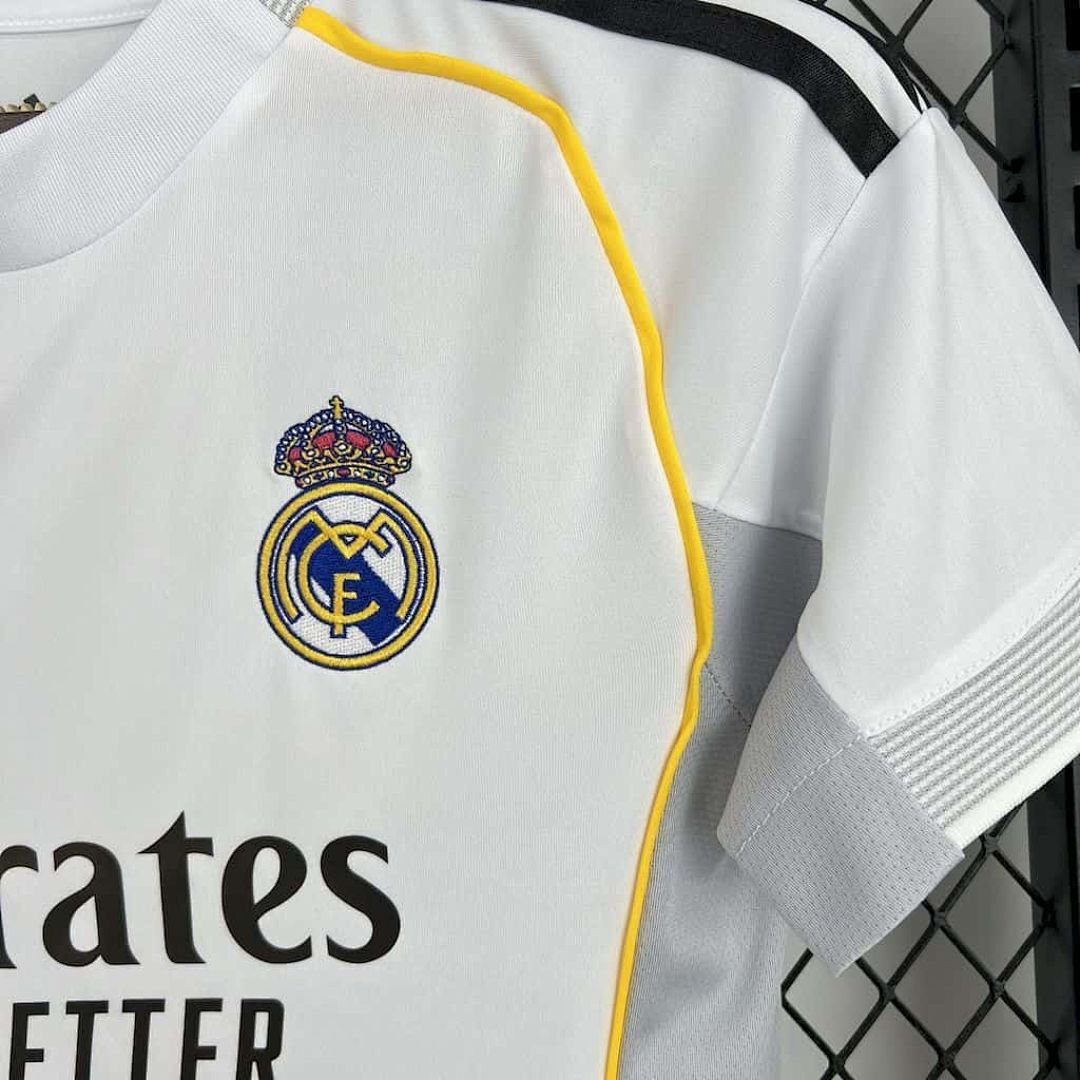 25-26 Woman Real Madrid Home S-XXL 5