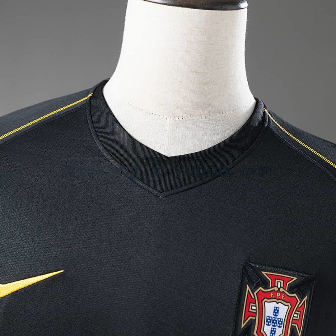 Portugal 2006 Away Long-Sleeve Retro Jersey S-XXL 8