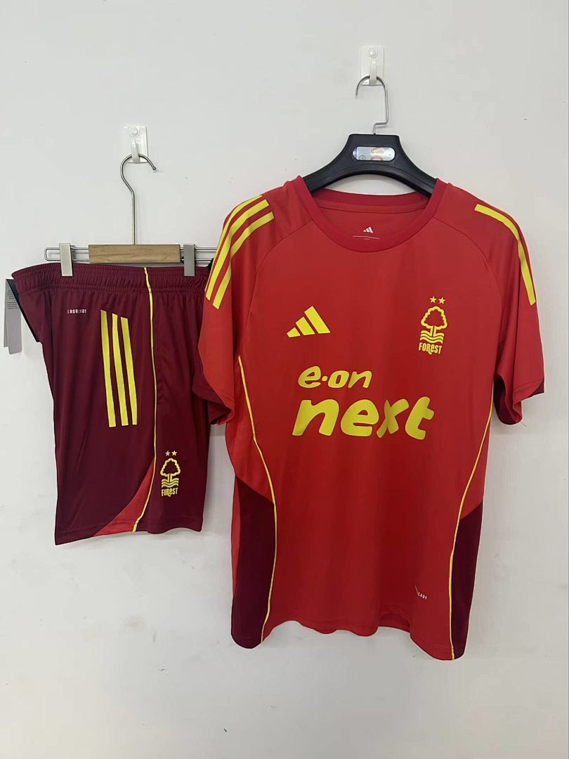 25_26 Nottingham Forest training jersey red S-3XL