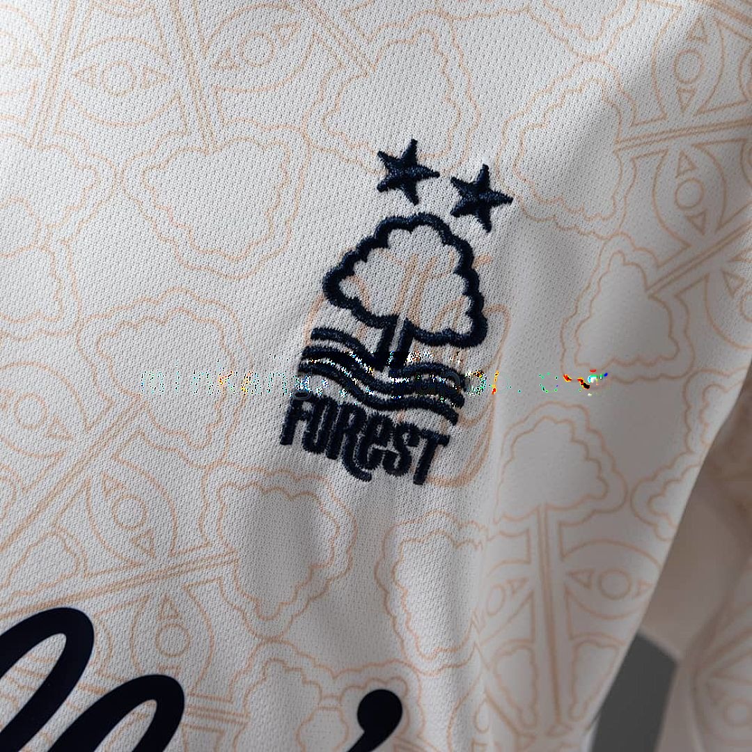 Nottingham Forest 25_26 Away Kids Jersey Size_ 16-28 7