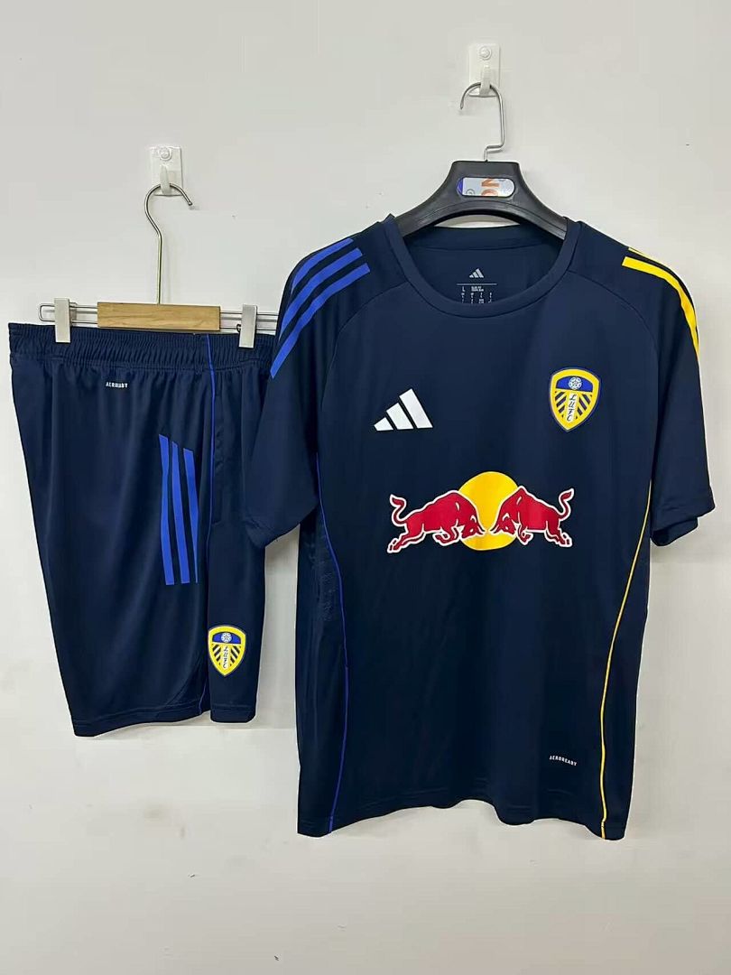25_26 Leeds United training jersey royal blue S-3XL