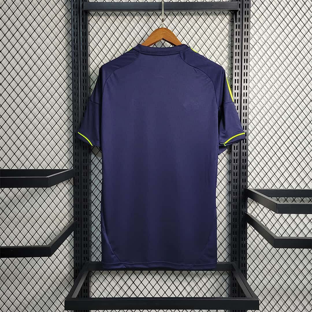 12-13 Real Madrid away 6