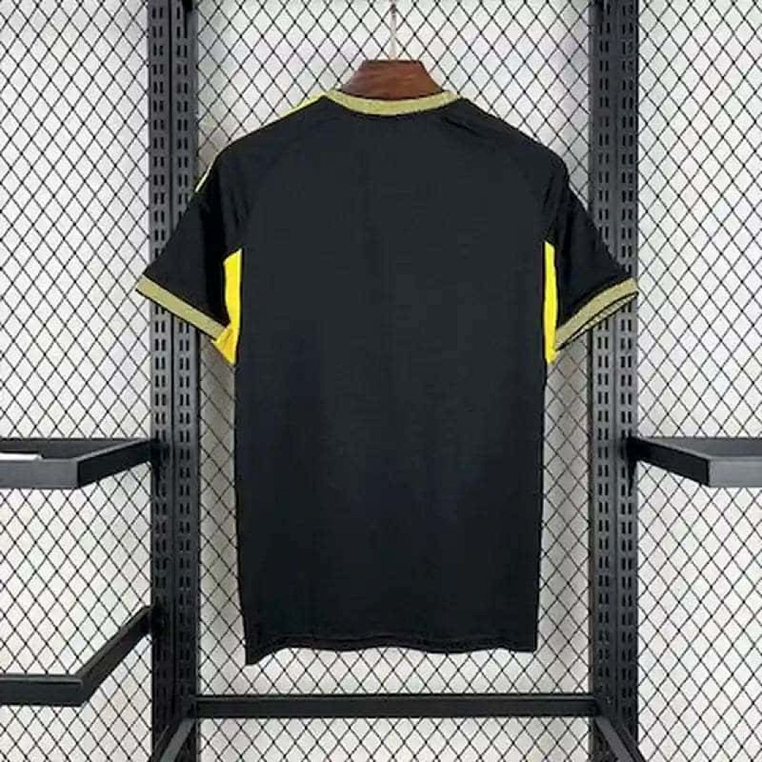 25-26 Real Madrid Black &amp; Golden Training Kit Cheap Football Jersey Wholesale Yupoo 2