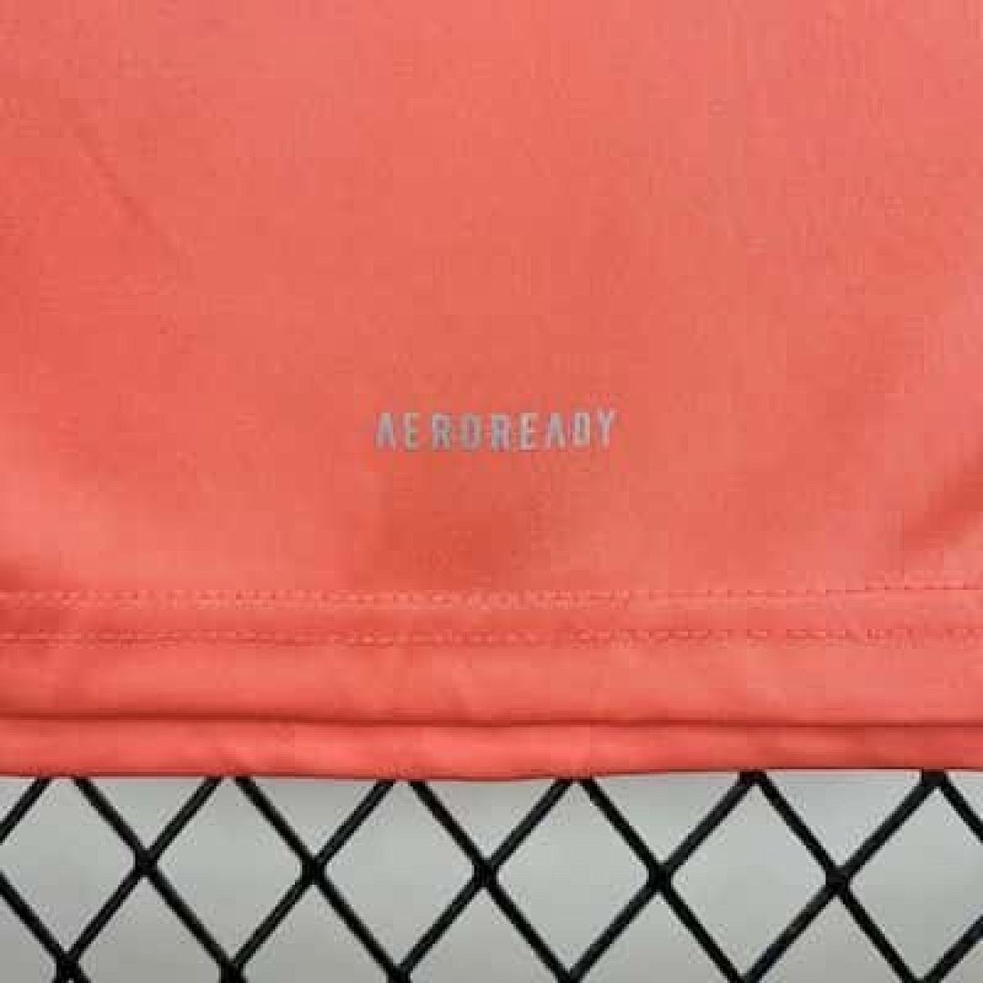 25-26 Real Madrid Orange Goalkeeper Kid Kits Cheap Football Jersey Wholesale Yupoo 2