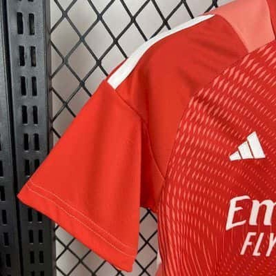25-26 Real Madrid Orange Goalkeeper Kid Kits Cheap Football Jersey Wholesale Yupoo 6