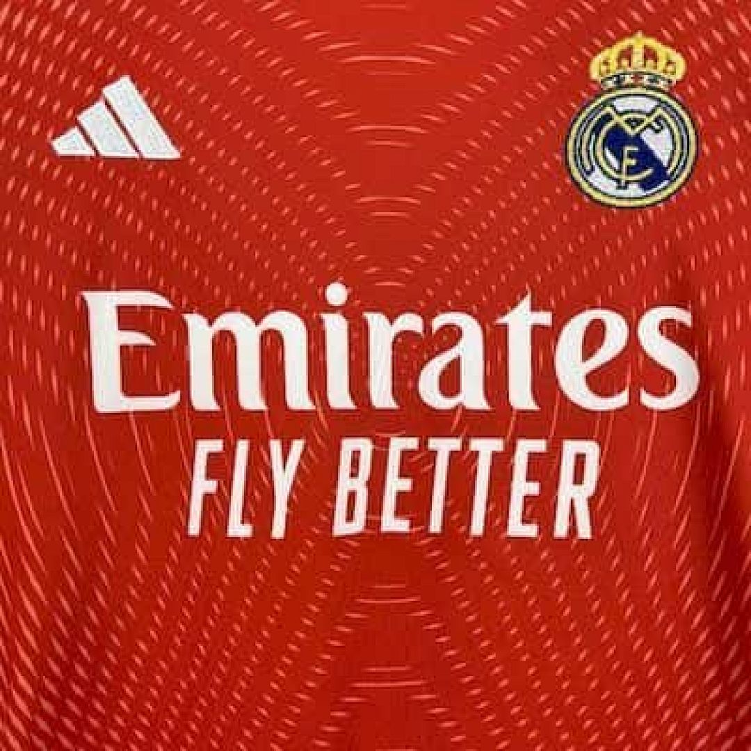 25-26 Real Madrid Orange Goalkeeper Kid Kits Cheap Football Jersey Wholesale Yupoo 7