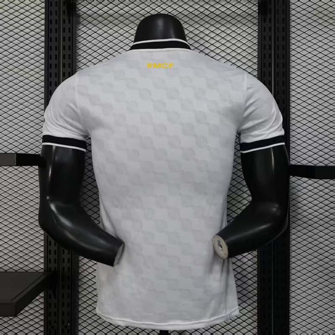 25-26 Player Real Madrid White Special Edition Kit S-XXL Cheap Football Jersey Wholesale Yupoo 6