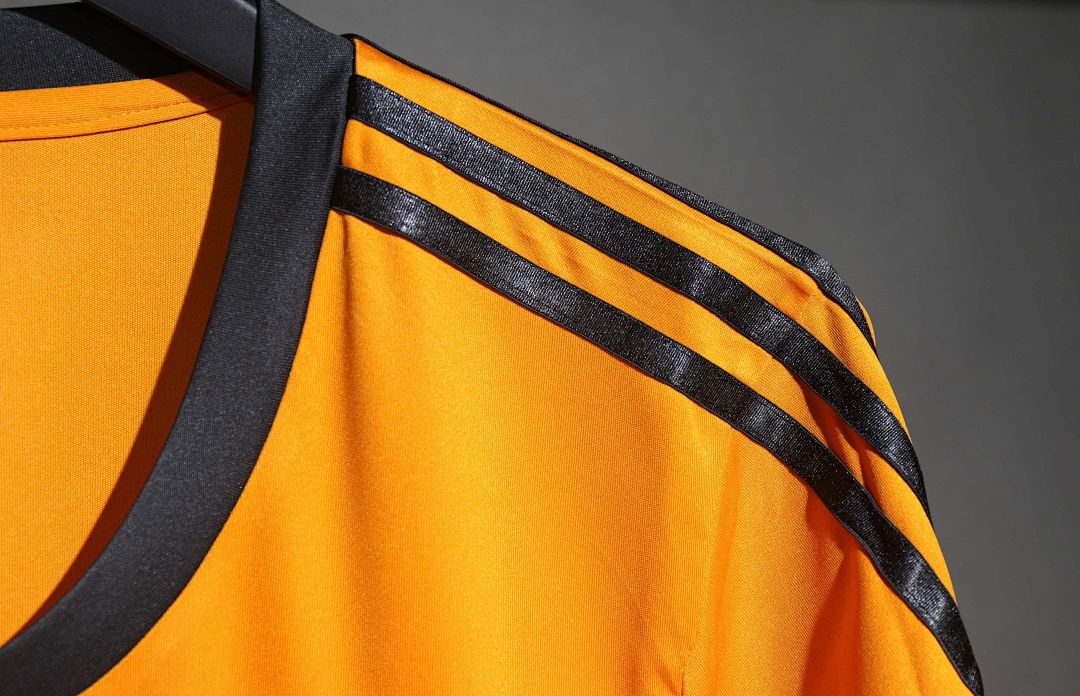 13-14 Retro Player Real Madrid Third Away Kit Long Sleeve Cheap Football Jersey Wholesale Yupoo 7