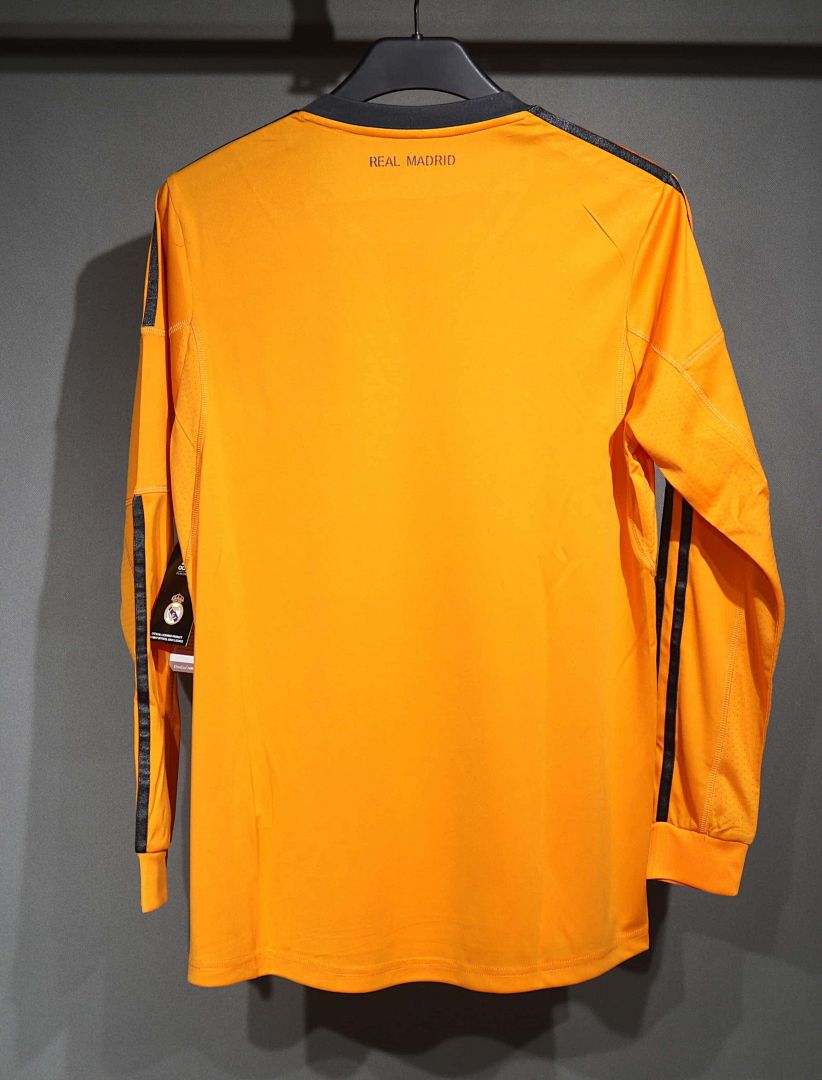 13-14 Retro Player Real Madrid Third Away Kit Long Sleeve Cheap Football Jersey Wholesale Yupoo 9