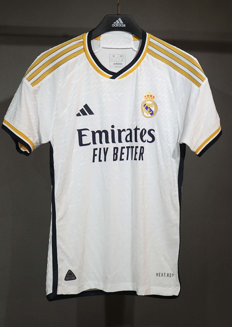 23-24 Player Real Madrid Home Kit Long Sleeve Cheap Football Jersey Wholesale Yupoo 11