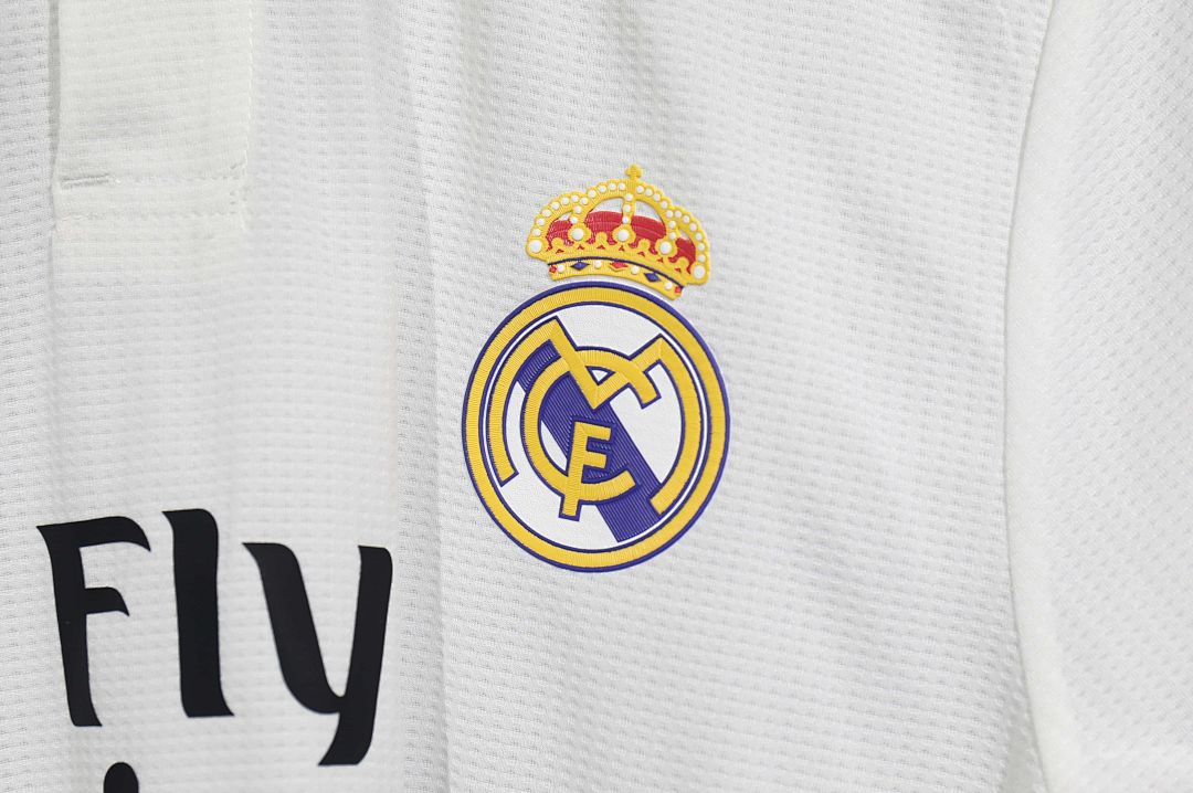 18-19 Retro Player Real Madrid Home Kit Cheap Football Jersey Wholesale Yupoo 3