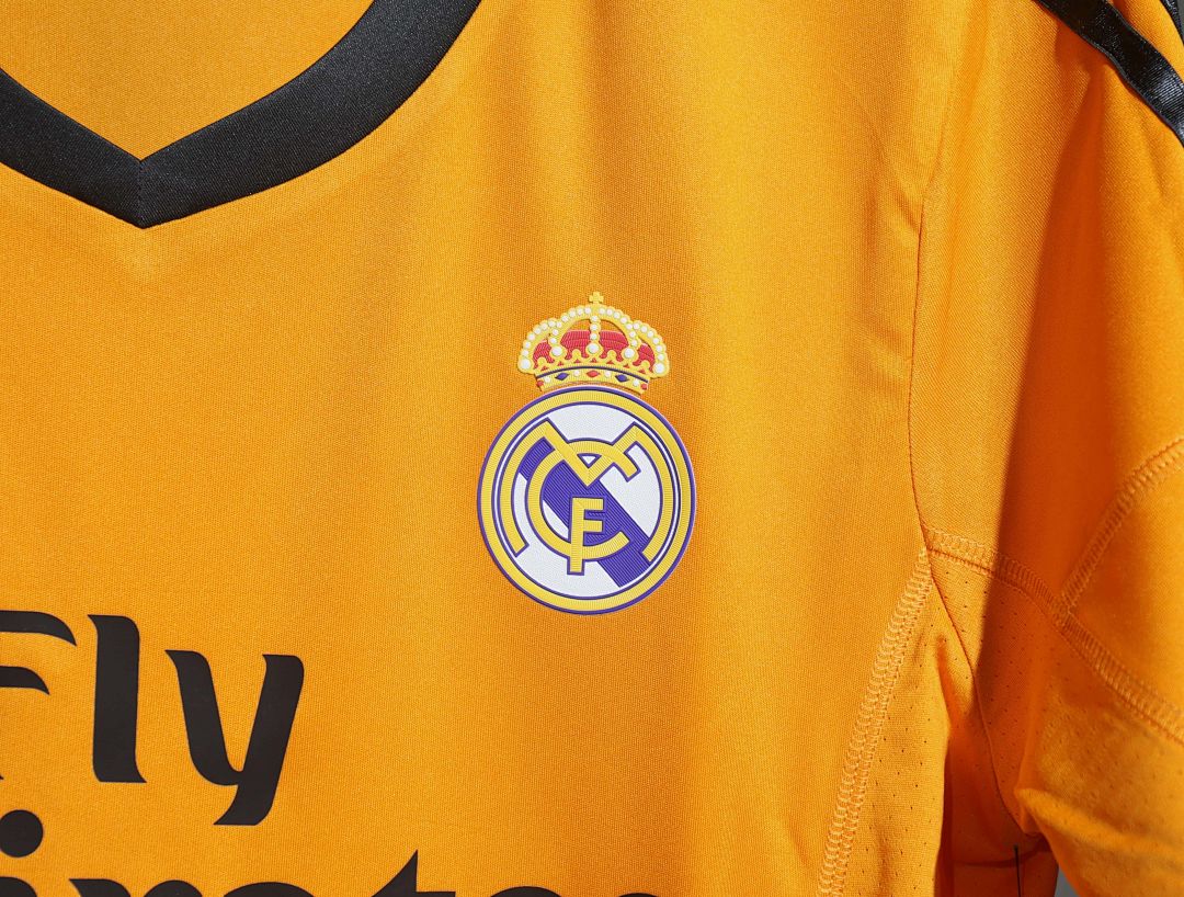 13-14 Retro Player Real Madrid Third Away Kit Cheap Football Jersey Wholesale Yupoo 13